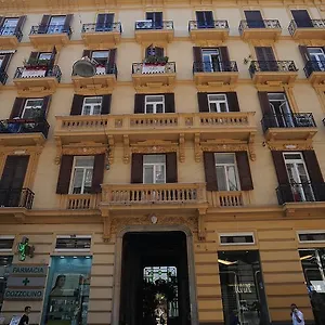 Residenza Via Dei Mille Naples