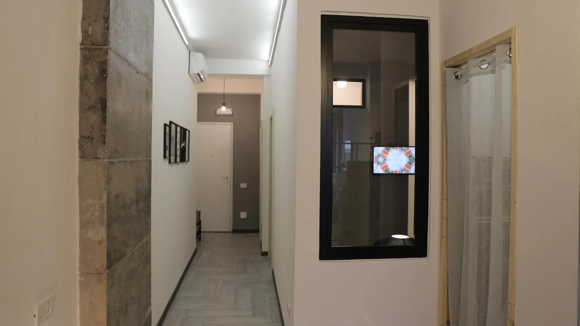 Bed & Breakfast Holiday Garibaldi Napoli